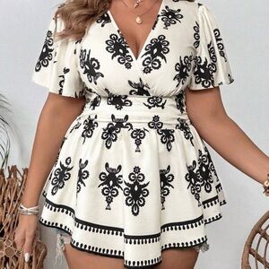 Franclia Plus Size Women's Boho Vintage Floral Print Simple Daily Blouse